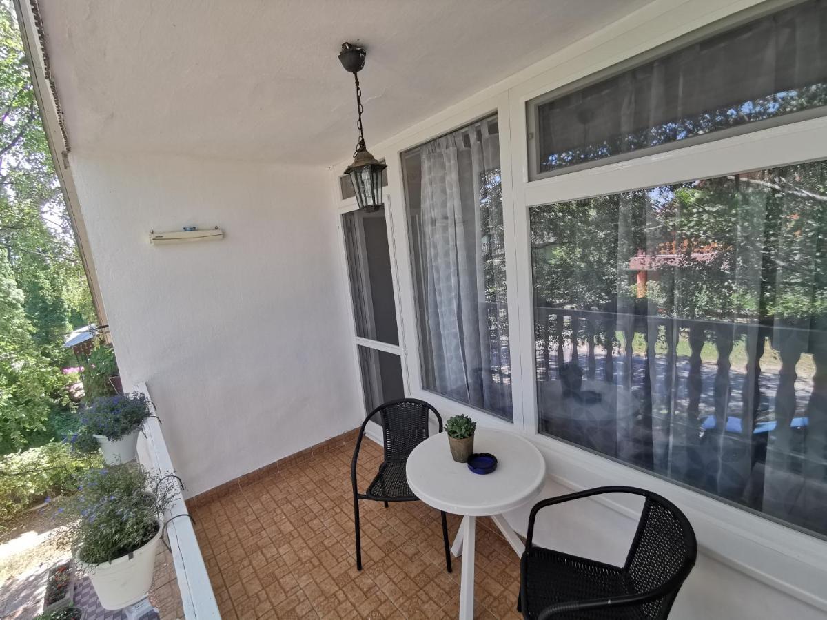 Edina-Haz Villa Balatonboglar Bagian luar foto